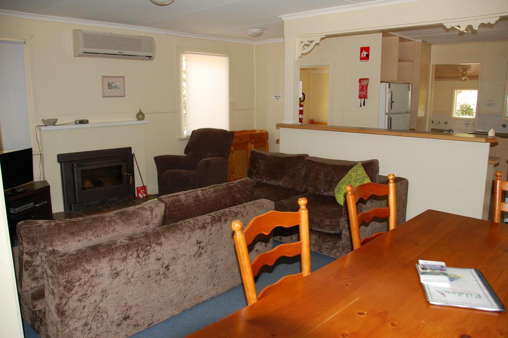 Eildon Pondage Holiday Park Номер фото